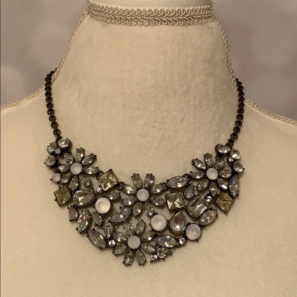 Abercrombie & Fitch Necklace